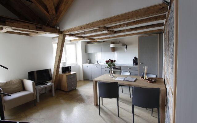 Easy Living Business Apartments