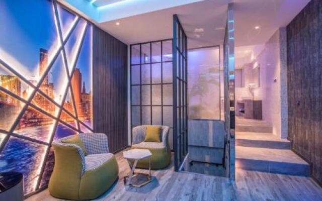 Royal Group Motel Wen Shin Branch