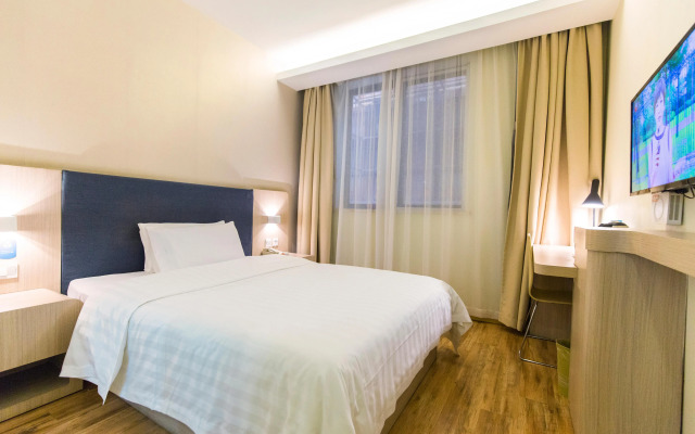 Hanting Hotel Shanghai Wujiaochang