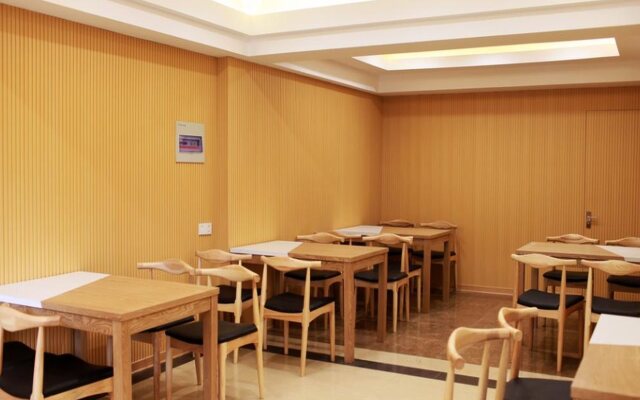 GreenTree Inn JiangXi YingTan GuiXi Plaza JinFeng Mansion Business Hotel