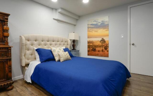 @ Marbella Lane Eco Friendly Treehouse, SFO