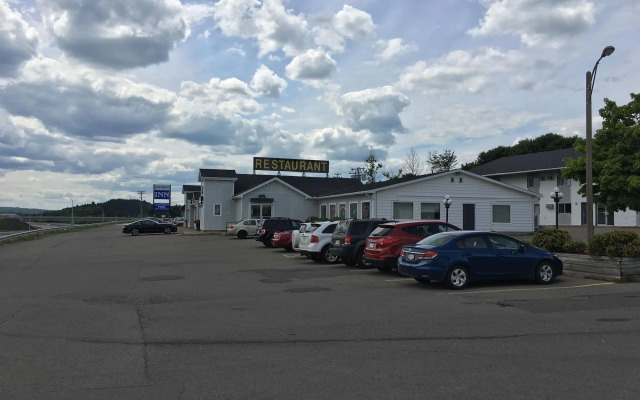 Fairway Inn