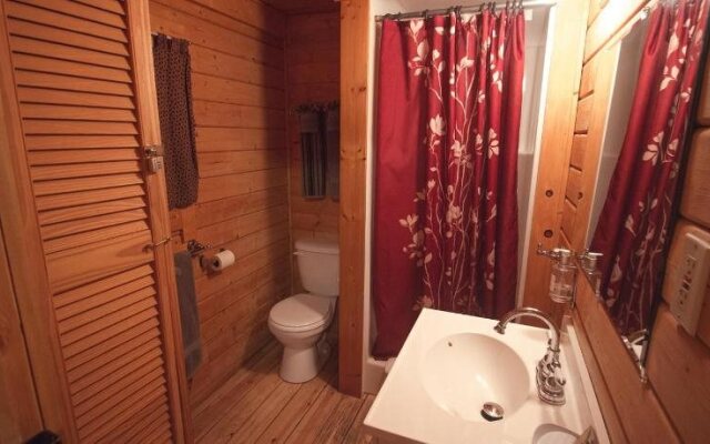 Katie's Cozy Cabins