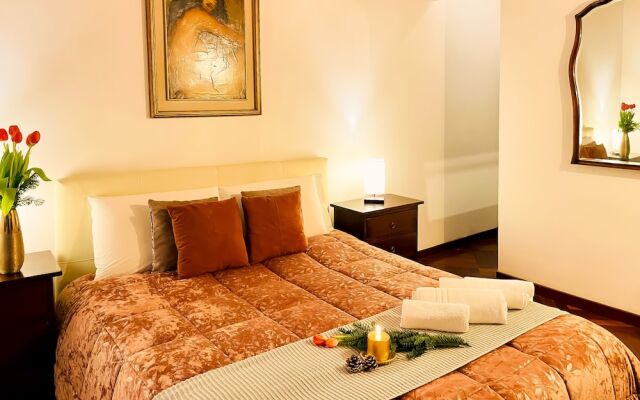 Trevi Fountain Stylish Guesthouse