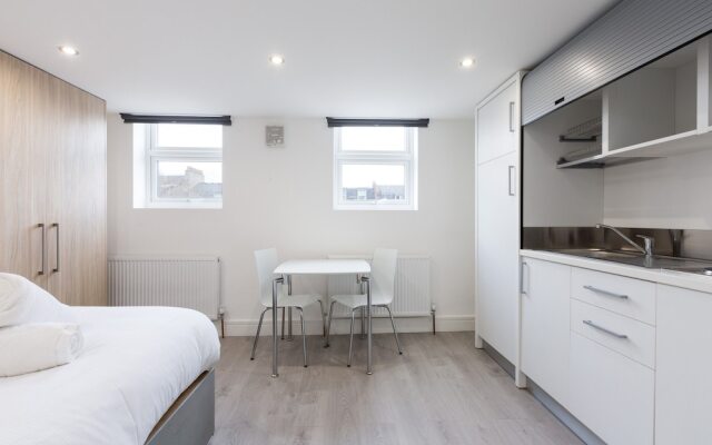 Modern Studio Flat in Camberwell