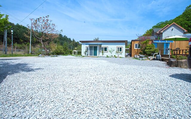Chuncheon (Namiseom) Seychell Pension