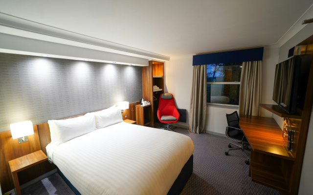 Holiday Inn Express Leeds East by IHG