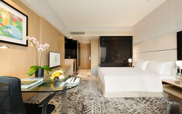 Holiday Inn Shanghai Hongqiao West, an IHG Hotel