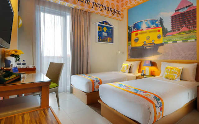 Rhadana Hotel
