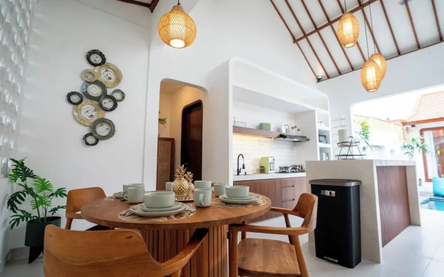 Casa Lova - Luxury 2 BR Villa with Pool