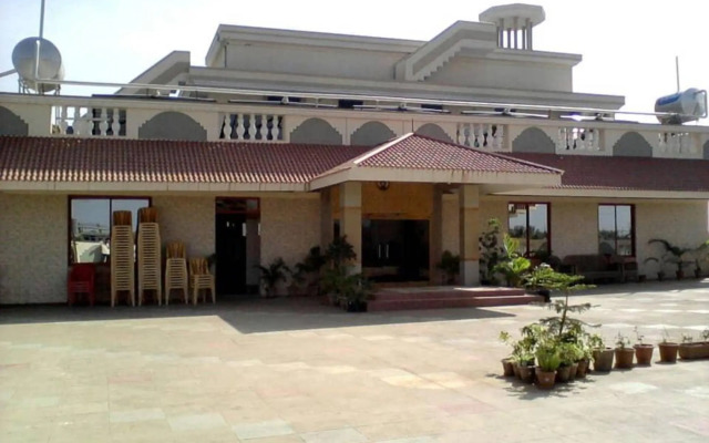 Shiva Shakti Palace