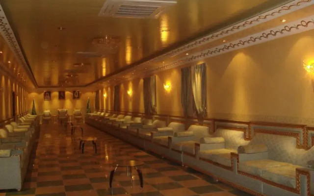 Al Sahraa Hotel