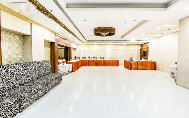 FabHotel Le Monarque Piccadily Chowk