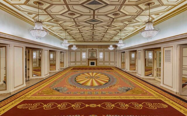 Fairmont Hotel Vancouver