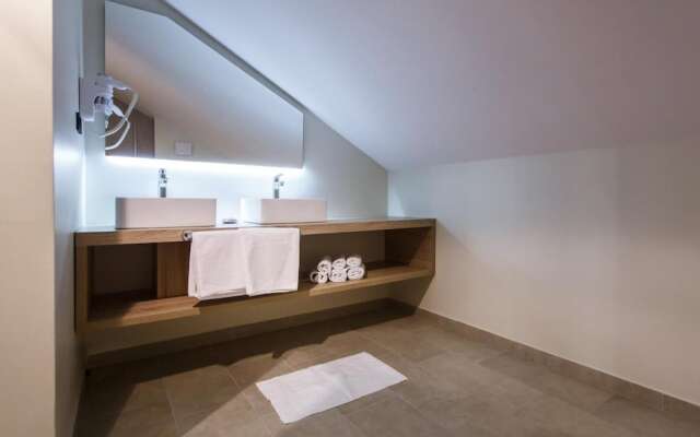 Luxury Suites Bellevue