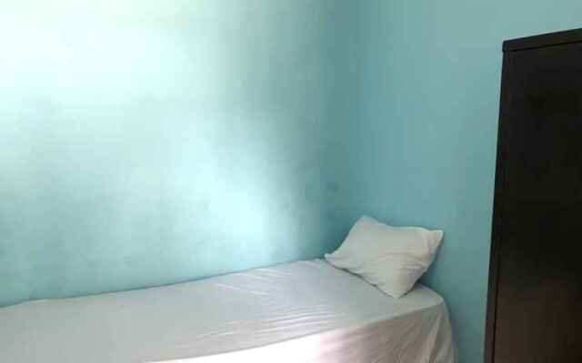 Simple Room At Tanjung Duren 647