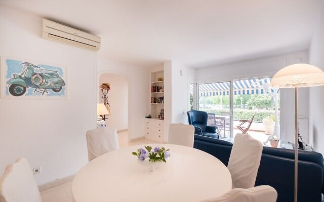 Reitel Hlclubes Vilanova Apartment