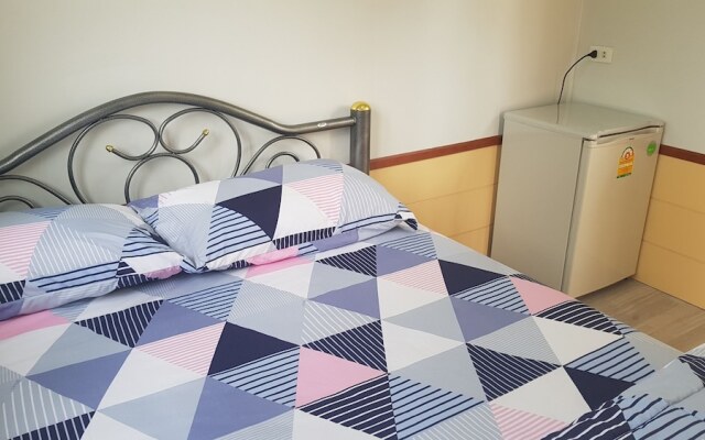 Mo Ao Sawan Khaokho Resort