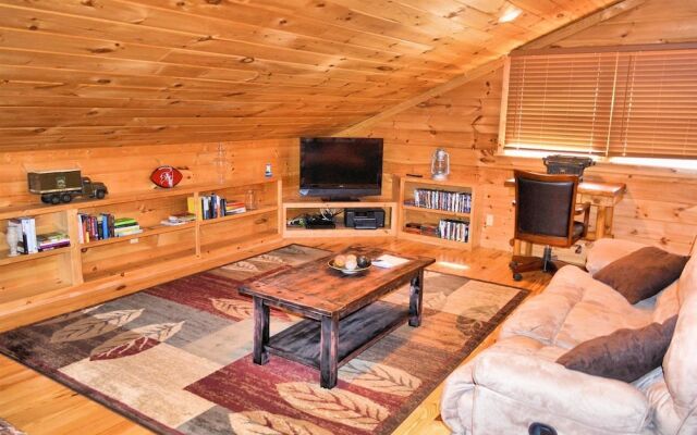 Snuggled Inn - Blue Ridge Ga