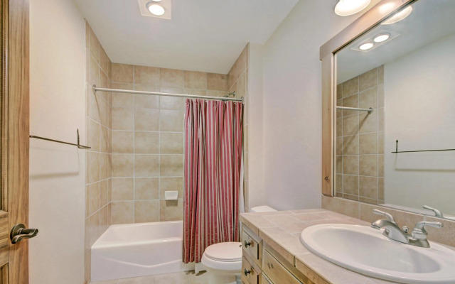 Mountain Thunder Lodge