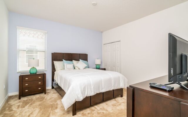 Luxury 11 Bedroom Close to Disney