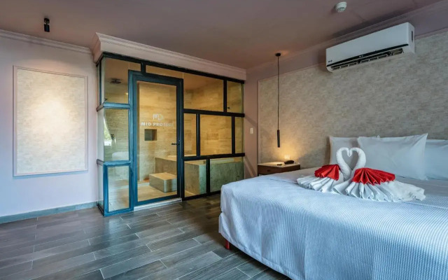 Hotel Mid Project By Kavia