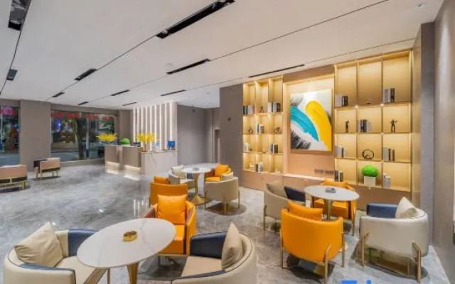 Yaris Hotel (Dahua County Government Hongshuihe Branch)