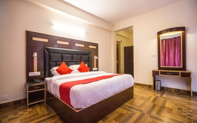 OYO 15074 Neha Regency
