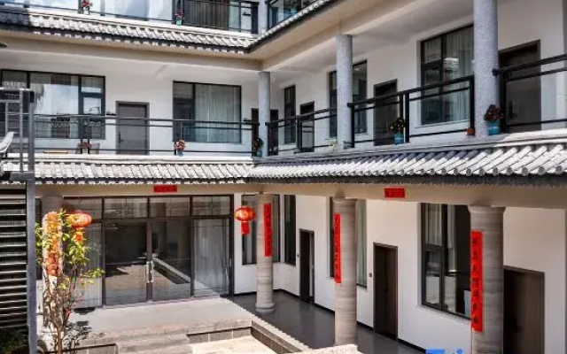 Heyi Homestay (Lijiang Shuhe Old Town)