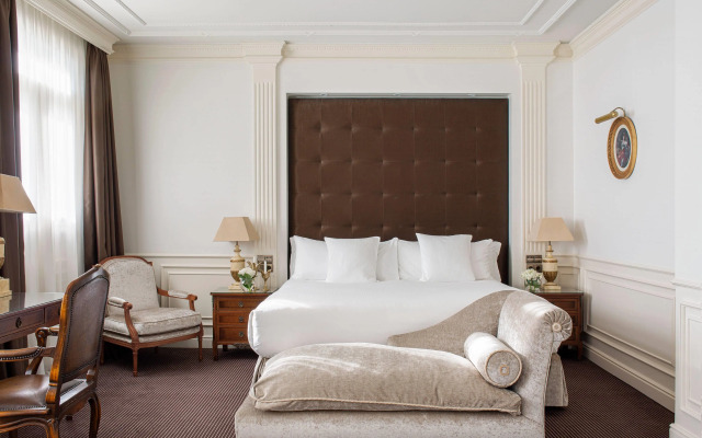 Gran Melia Fenix - The Leading Hotels of the World