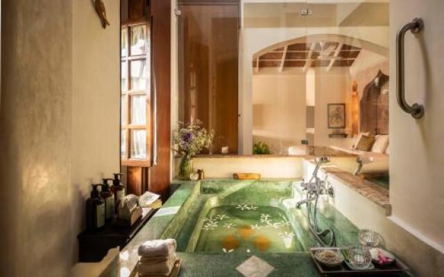 Amrapali House of Grace