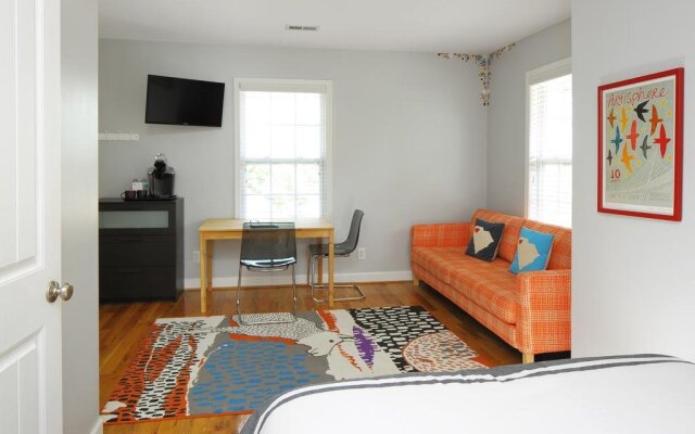 Swamp Rabbit Inn