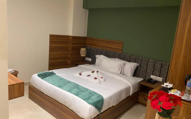 The Nomad Pyramids Boutique Hotel