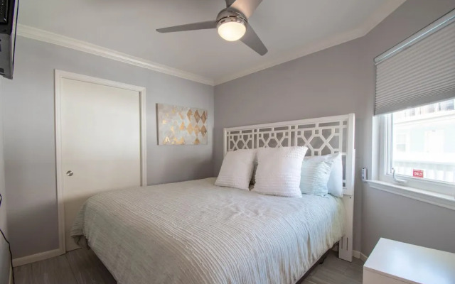 Seascape 2307 1 Bedroom Condo by RedAwning
