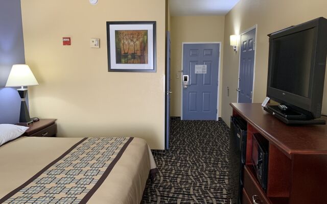 Days Inn & Suites by Wyndham Prattville-Montgomery