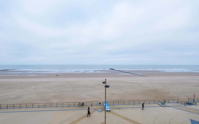 Flat in Belgium With Stunning Sea View