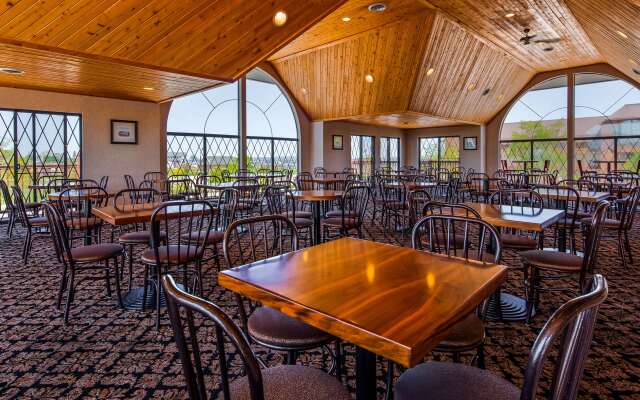 Best Western Plus Dockside Waterfront Inn