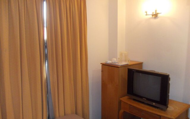 Hotel Sri Sutra - Kawasan Industri Sri Damansara