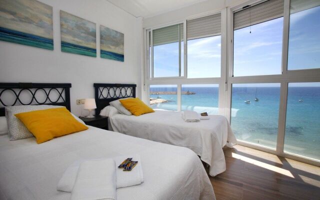 Exclusive Frontline Apt. in Luxury Residence