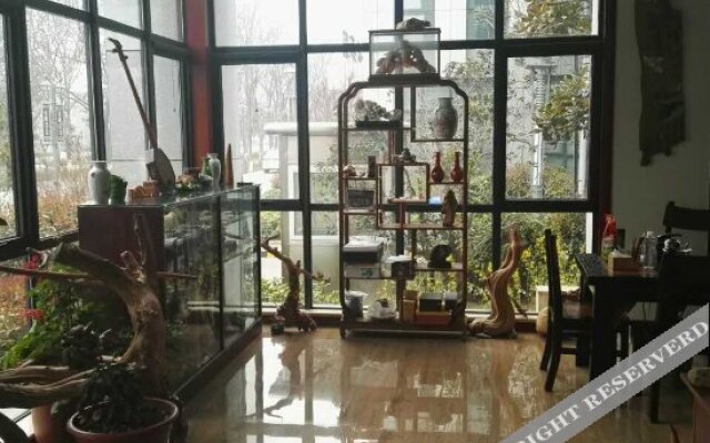 Yijia Business Hotel