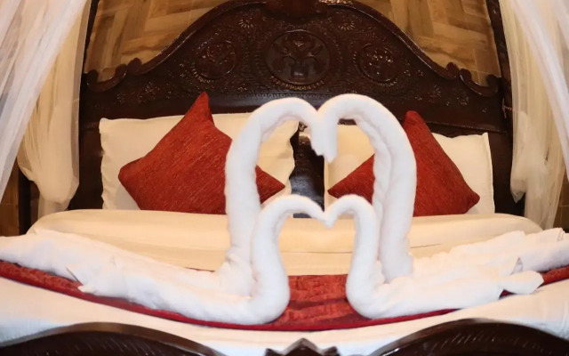 Hyders Park - The Luxury Hotel