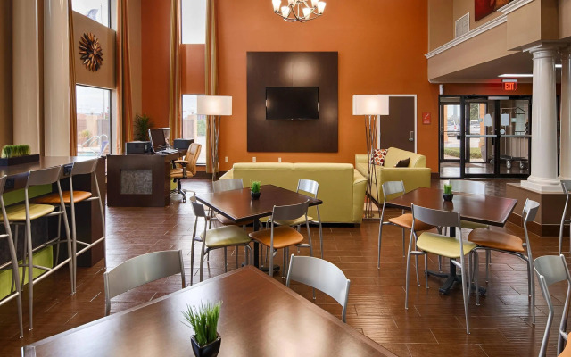 Best Western Inn & Suites