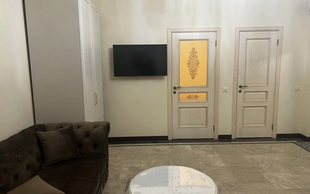 Royale Estates