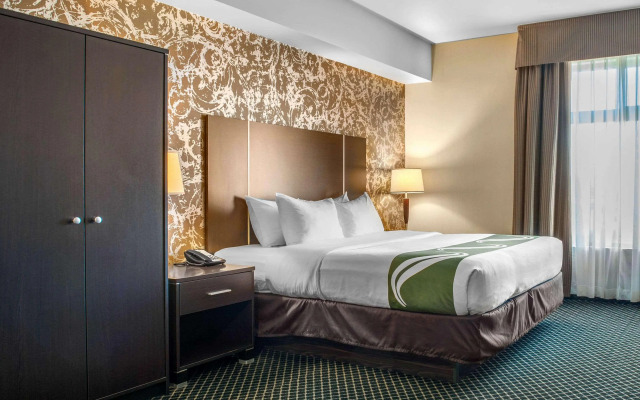 Quality Inn and Suites Petawawa