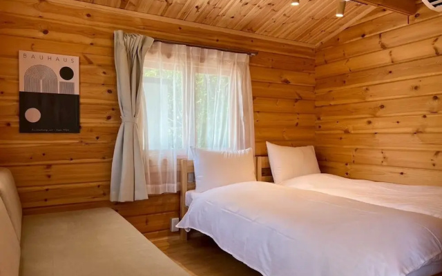 Naoshima Cottage