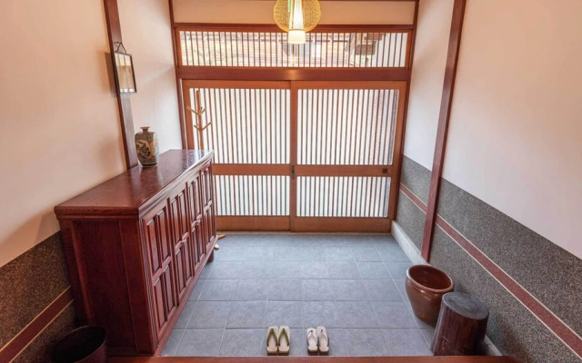 Guest House IROHA Lotusland