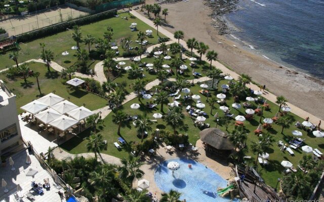 Aquamare Beach Hotel & Spa