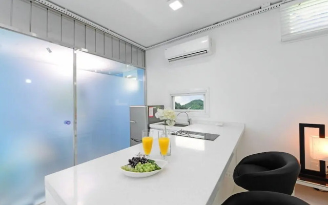 Semi Resort Noblesse