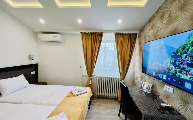 Side One Design Hotel
