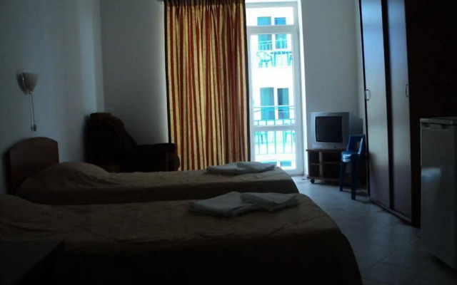 KraMan Guest House